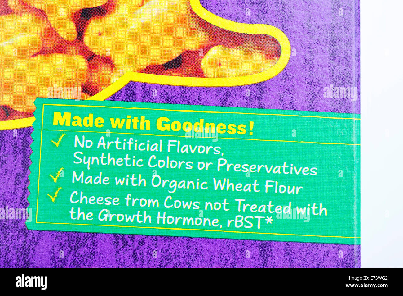 Etikett auf Lebensmittel-Paket: keine künstlichen Aromen, synthetischen Farb- und Konservierungsstoffe Stockfoto