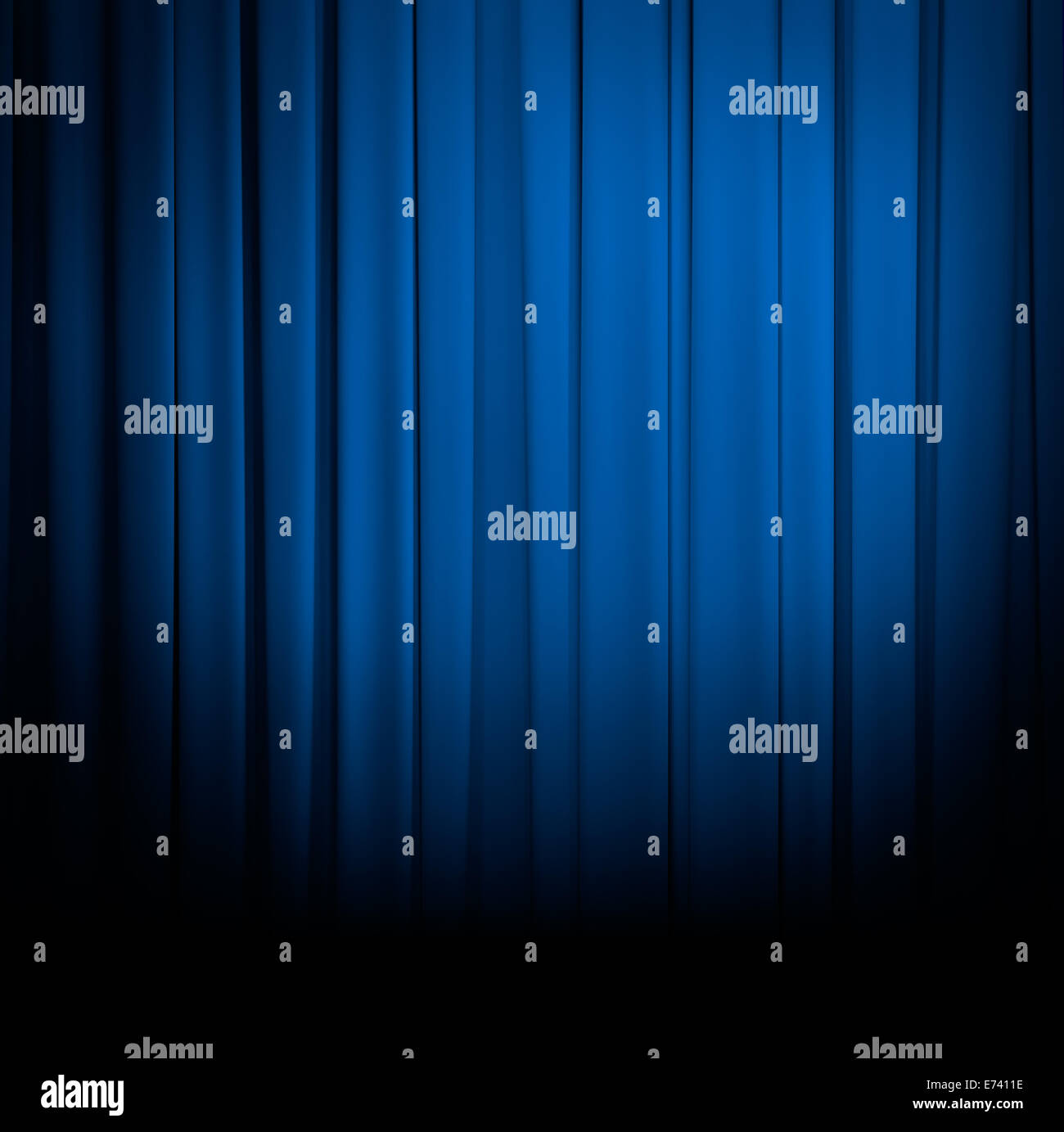 Vorhang oder Gardinen blauer Hintergrund Stockfoto