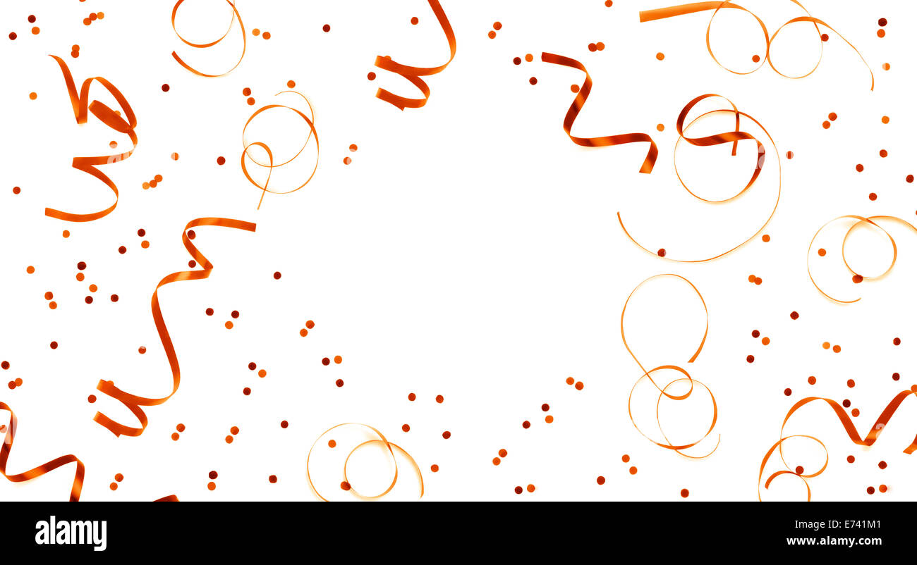 Goldene Luftschlangen und Konfetti Hintergrund Stockfoto