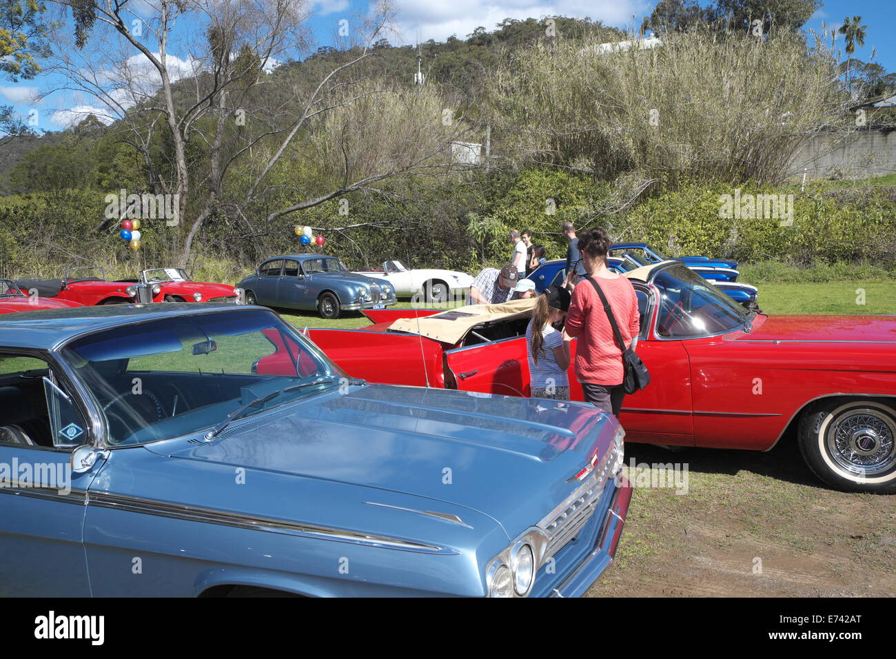 Sydney Oldtimer mieten Mitglieder Besitzer Anzeige ihrer Fahrzeuge auf einer Werbeveranstaltung in Wisemans ferry, nördlich von Sydney Stockfoto