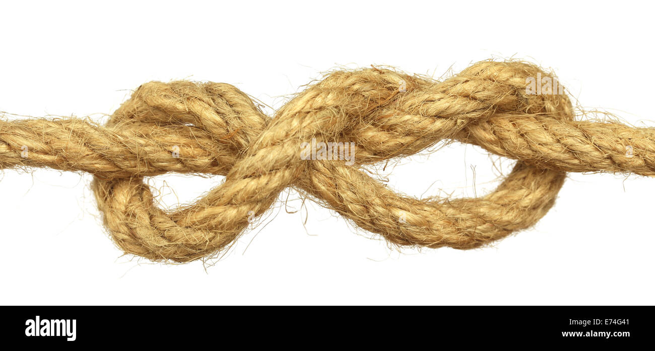 Knoten Sie im Seil auf weißem Hintergrund Stockfoto