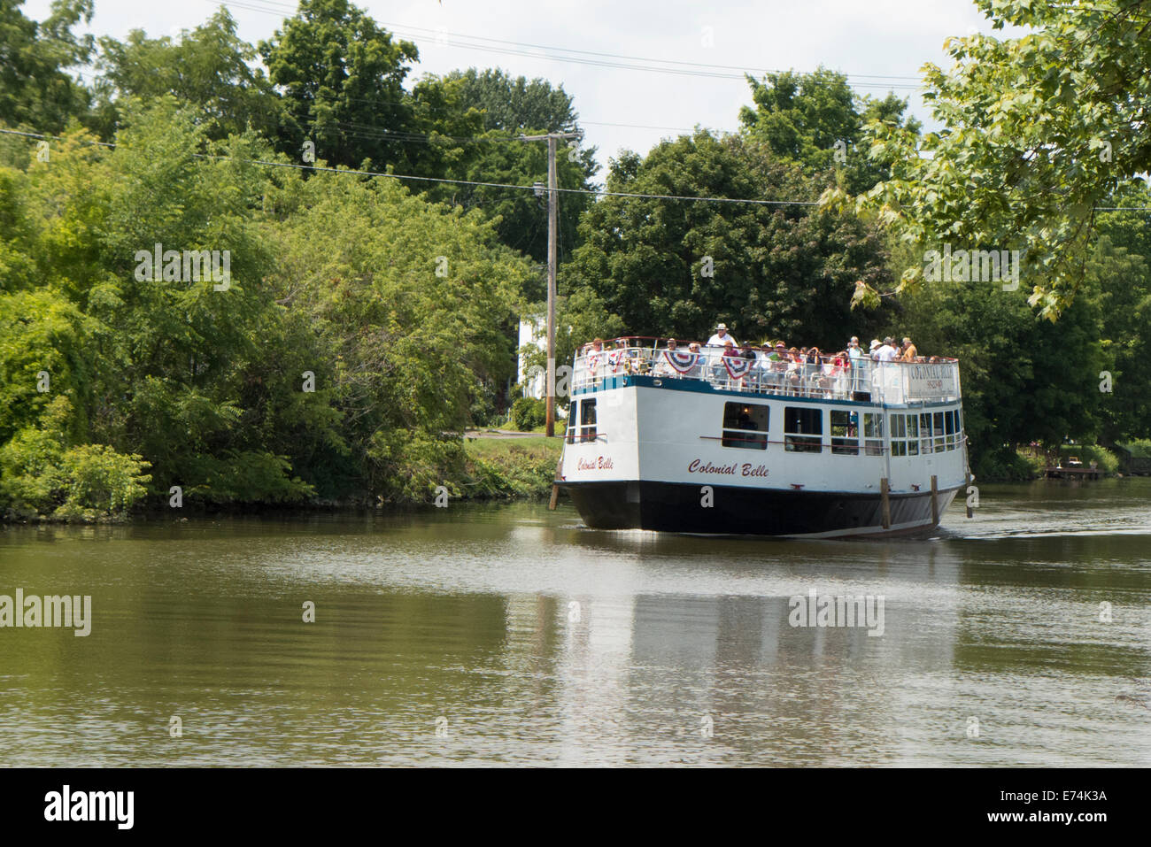 Abendessen-Boot Kreuzfahrt auf Erie-Kanal. Stockfoto