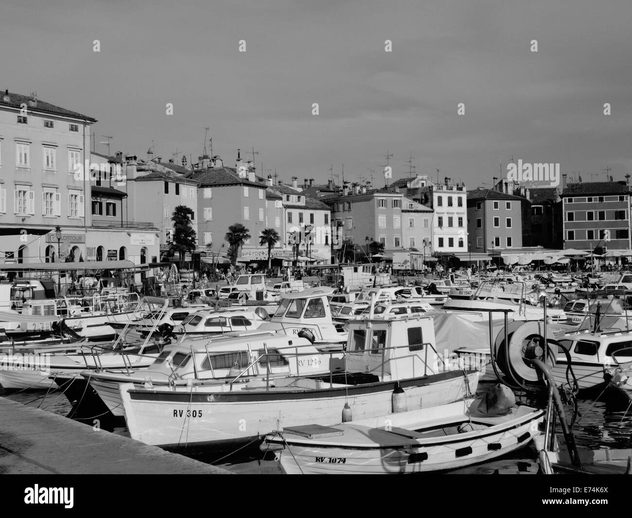 Hafen von Rovinj (es: Rovigno), Istrien, Kroatien. Stockfoto