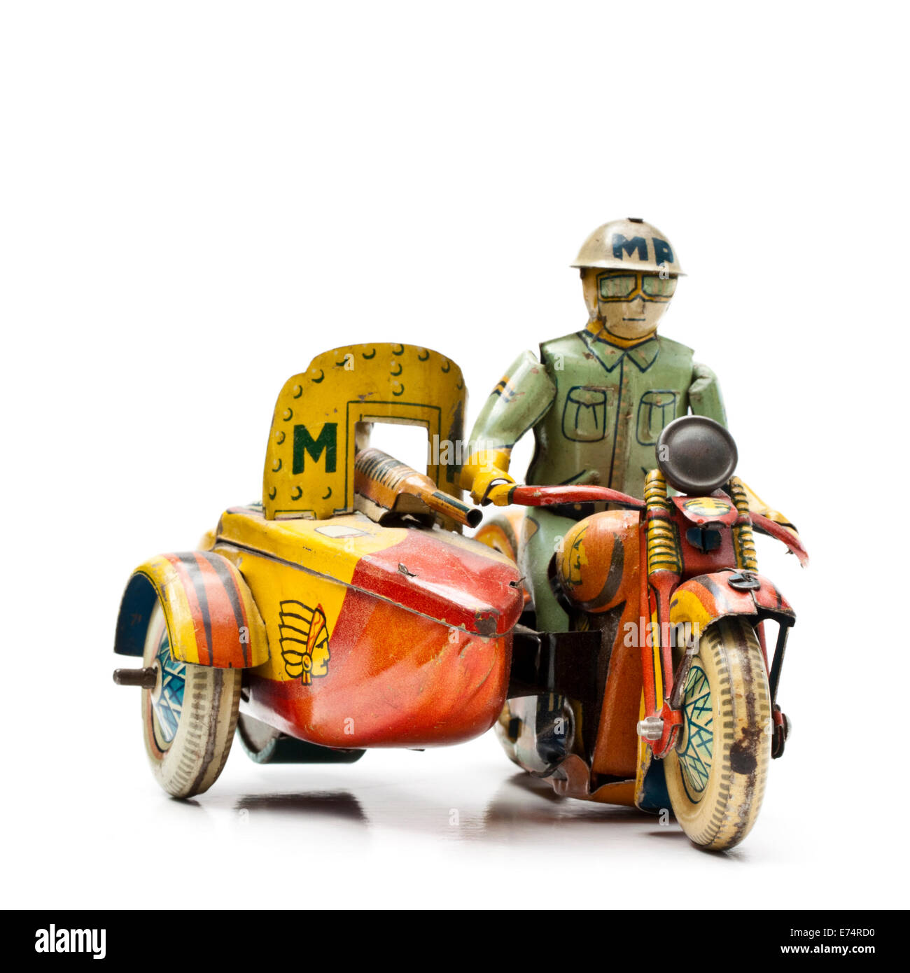 Seltene Vintage Weißblech Militärpolizei (MP)-Motorrad und Beiwagen-Spielzeug Stockfoto