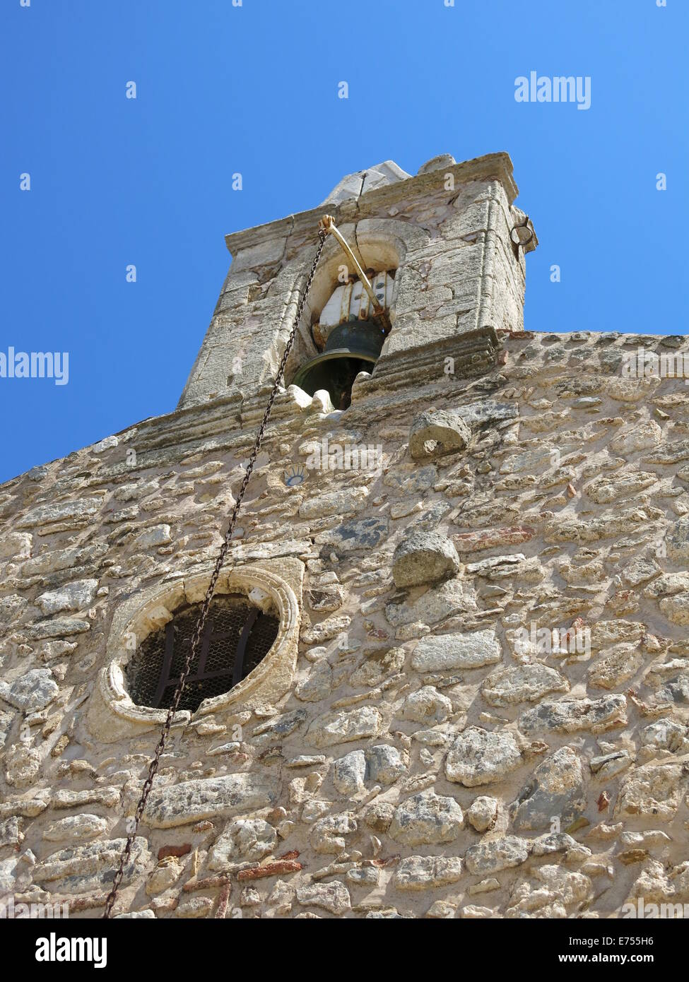 Alte Kirche aus Stein erbaut, befindet sich am Kastelli Pediados, Kreta