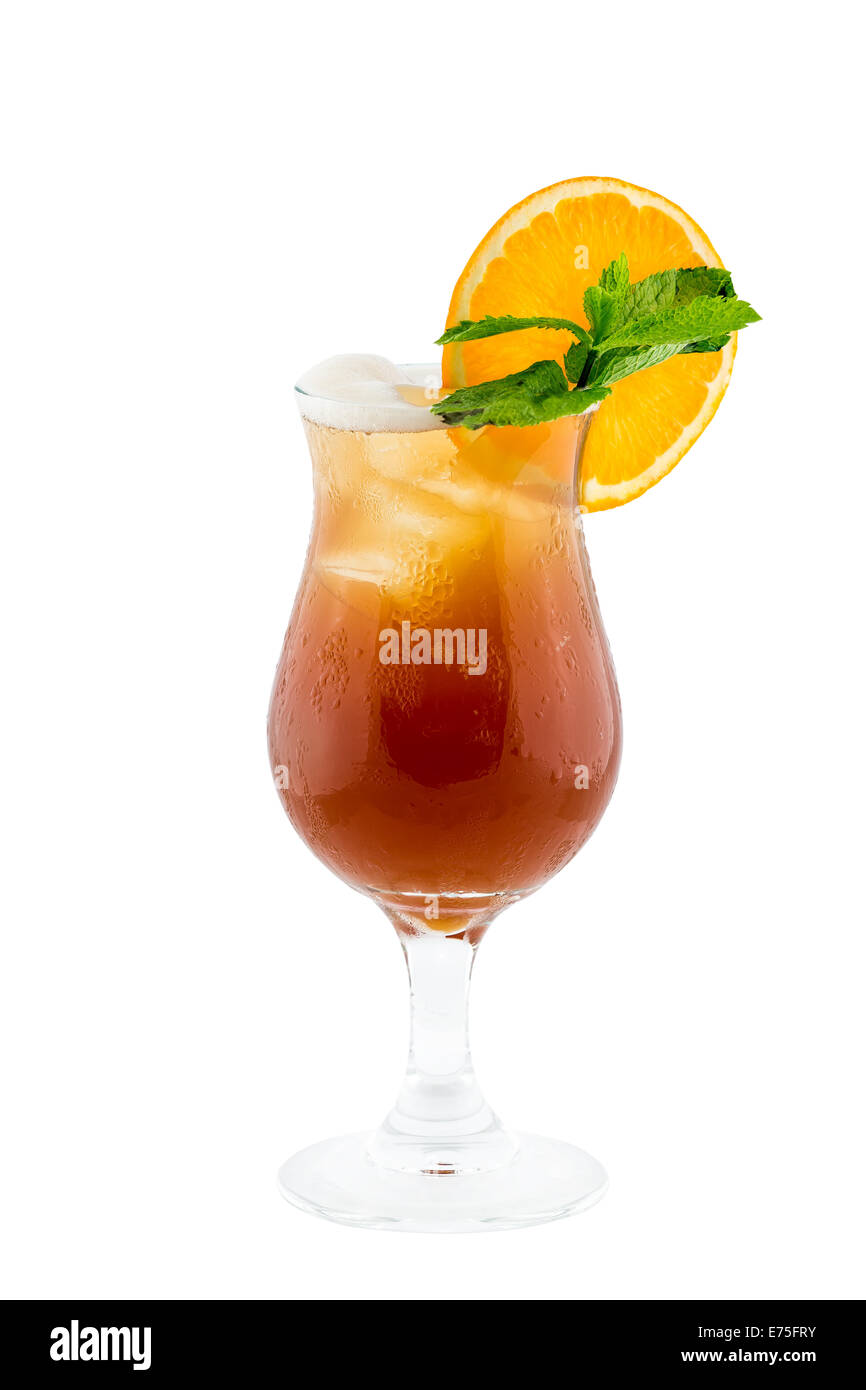 Erfrischenden Drink Cocktail auf weißem Hintergrund isoliert mit Beschneidungspfad Stockfoto
