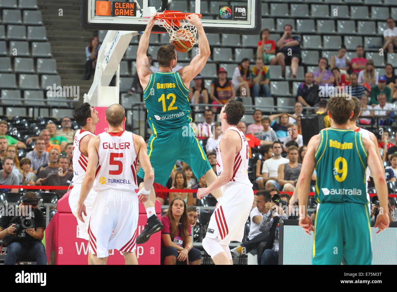 Barcelona, Spanien. 07. Sep, 2014. 2014-FIBA Basketball WM, Runde 16. A. Baynes in Aktion beim Spiel zwischen Türkei gegen Australien im Palau St. Jordi Credit: Action Plus Sport/Alamy Live News Stockfoto