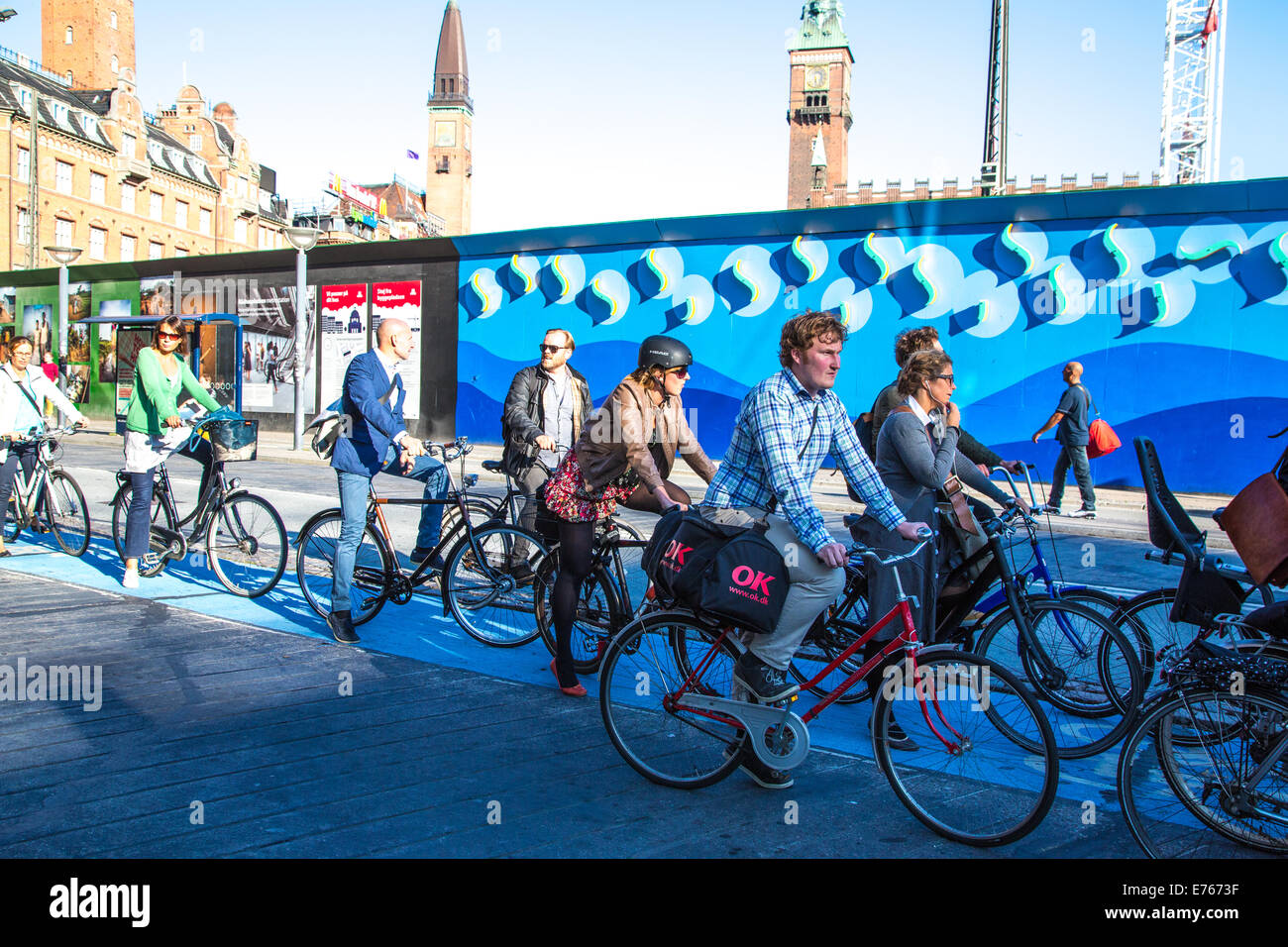 Pendeln mit dem Fahrrad, Kopenhagen, Dänemark Stockfoto