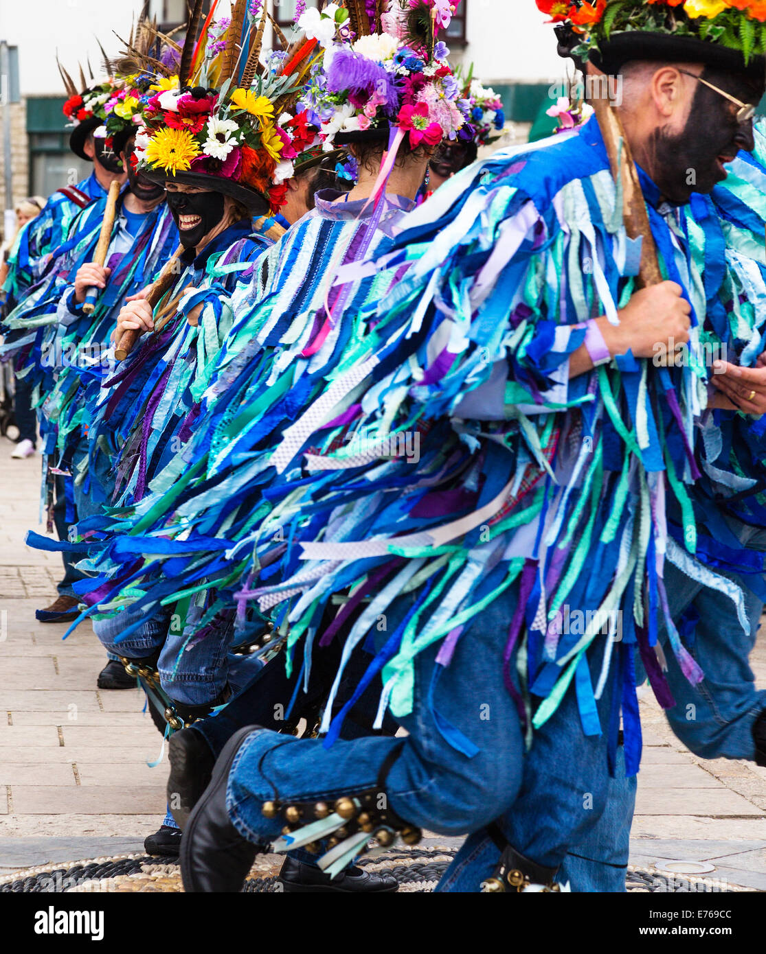 Eine Gruppe von Morris Dancers beim Swanage Folk Festival. Stockfoto