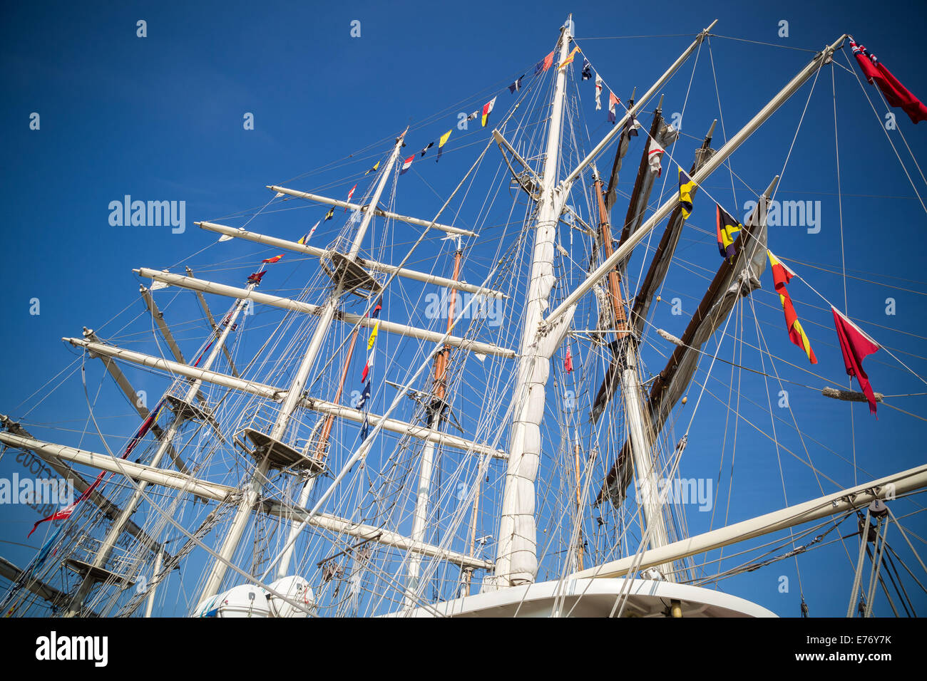 London, Großbritannien. 8. September 2014. "Thames vollkommen 'mit Tall Ship TS Tenacious an Woolwich Arsenal. Credit: Guy Corbishley/Alamy leben Nachrichten Stockfoto