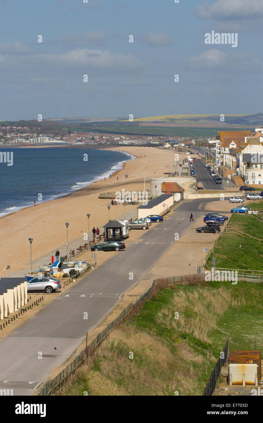 Seaford Promenade an der Küste von Sussex, blicken nach Newhaven. East Sussex, England. April. Stockfoto