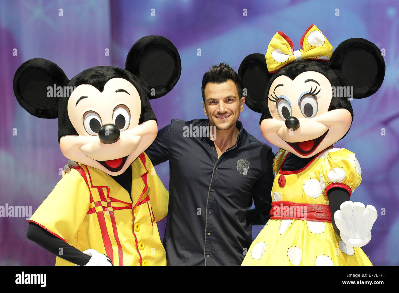 Peter Andre besucht ein Disney On Ice-Fototermin mit: Peter Andre Where: Leeds, Vereinigtes Königreich bei: 6. März 2014 Stockfoto