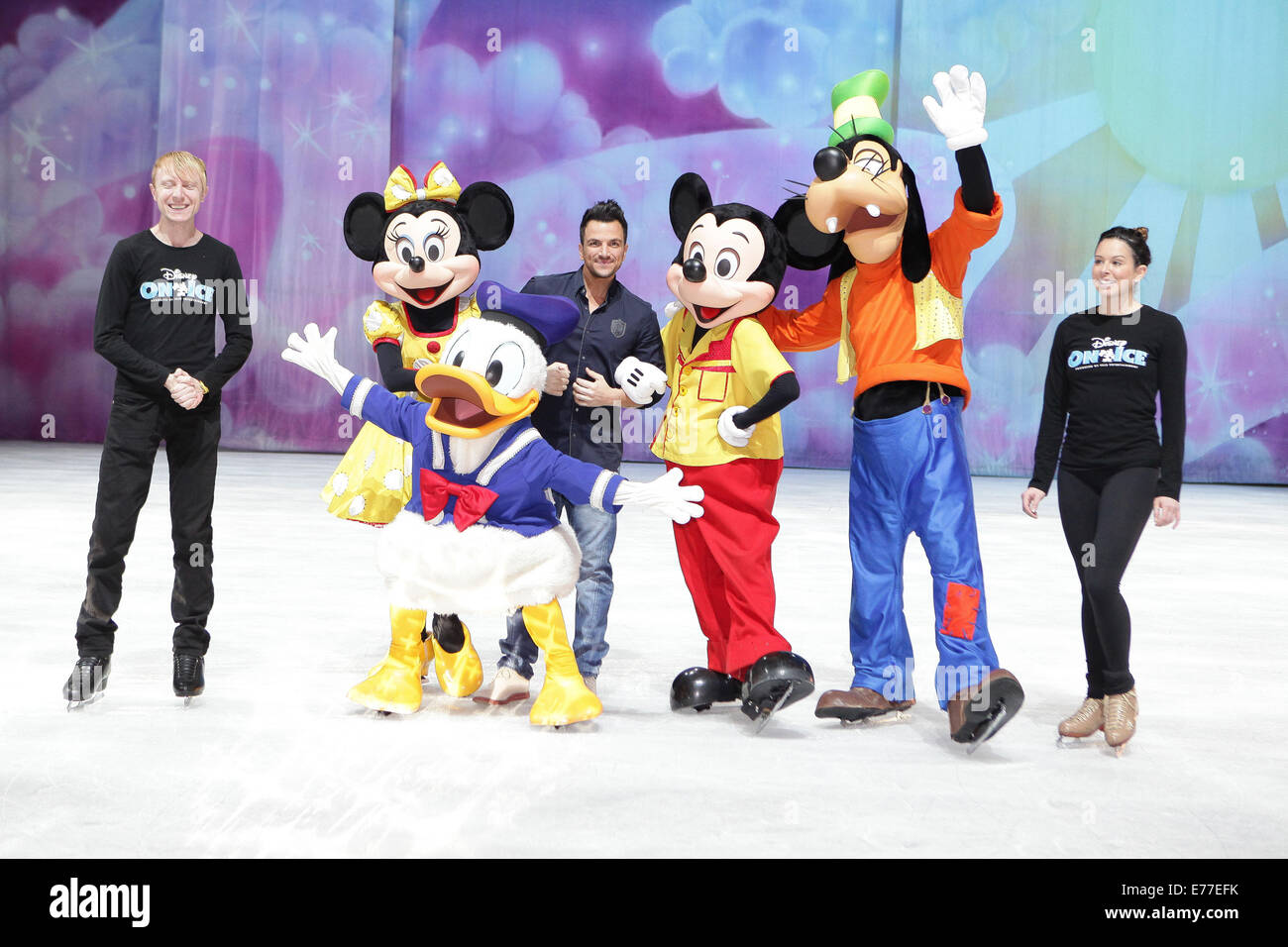 Peter Andre besucht ein Disney On Ice-Fototermin mit: Peter Andre Where: Leeds, Vereinigtes Königreich bei: 6. März 2014 Stockfoto