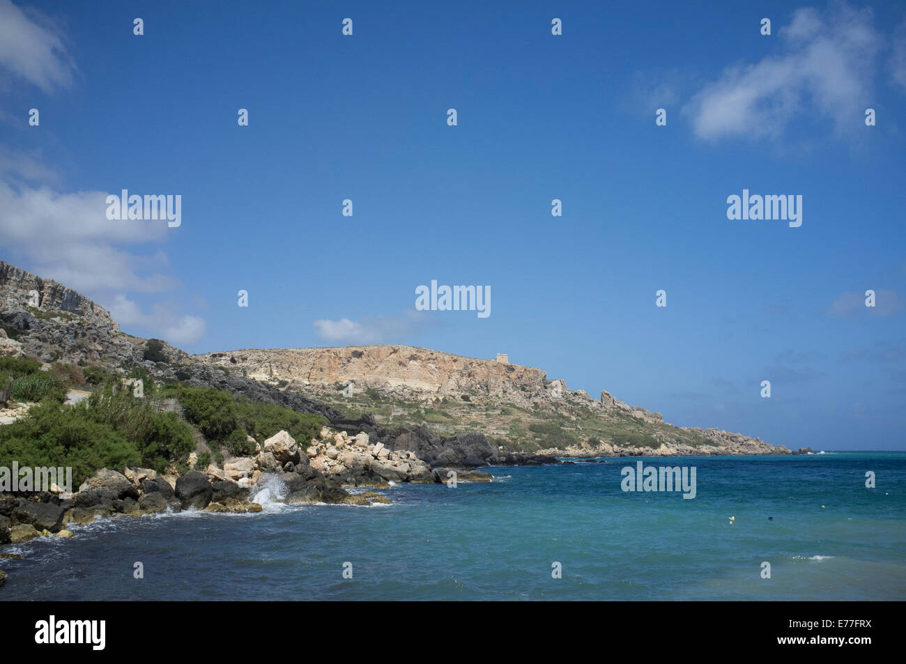 Gesamtansicht der Küste von Gozo im Mittelmeer Stockfoto