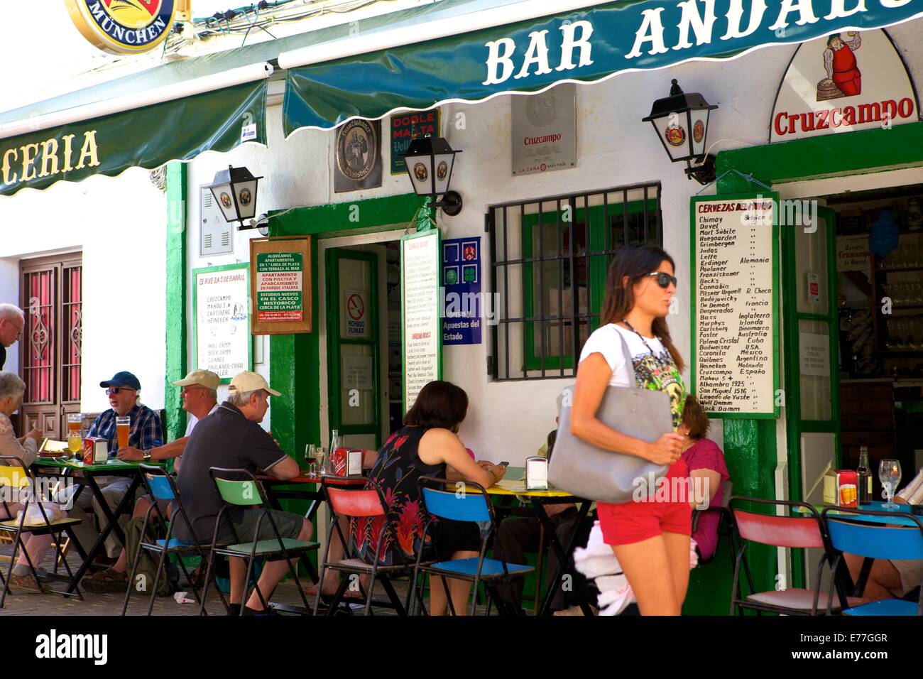 Bar, Conil De La Frontera, Provinz Cadiz, Andalusien, Spanien, Süd-West-Europa Stockfoto