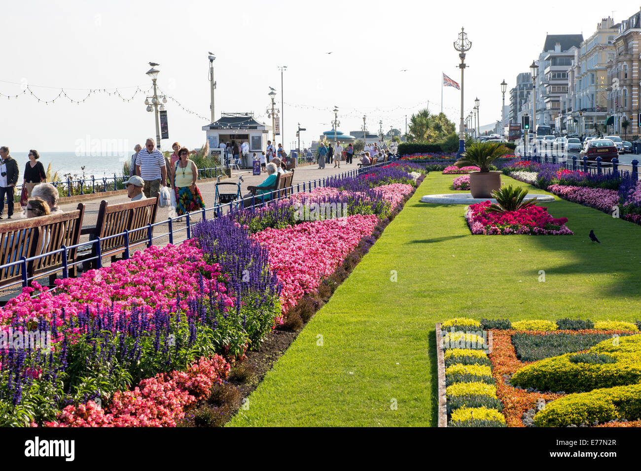 Blumengärten Eastbourne Strandpromenade UK Stockfoto