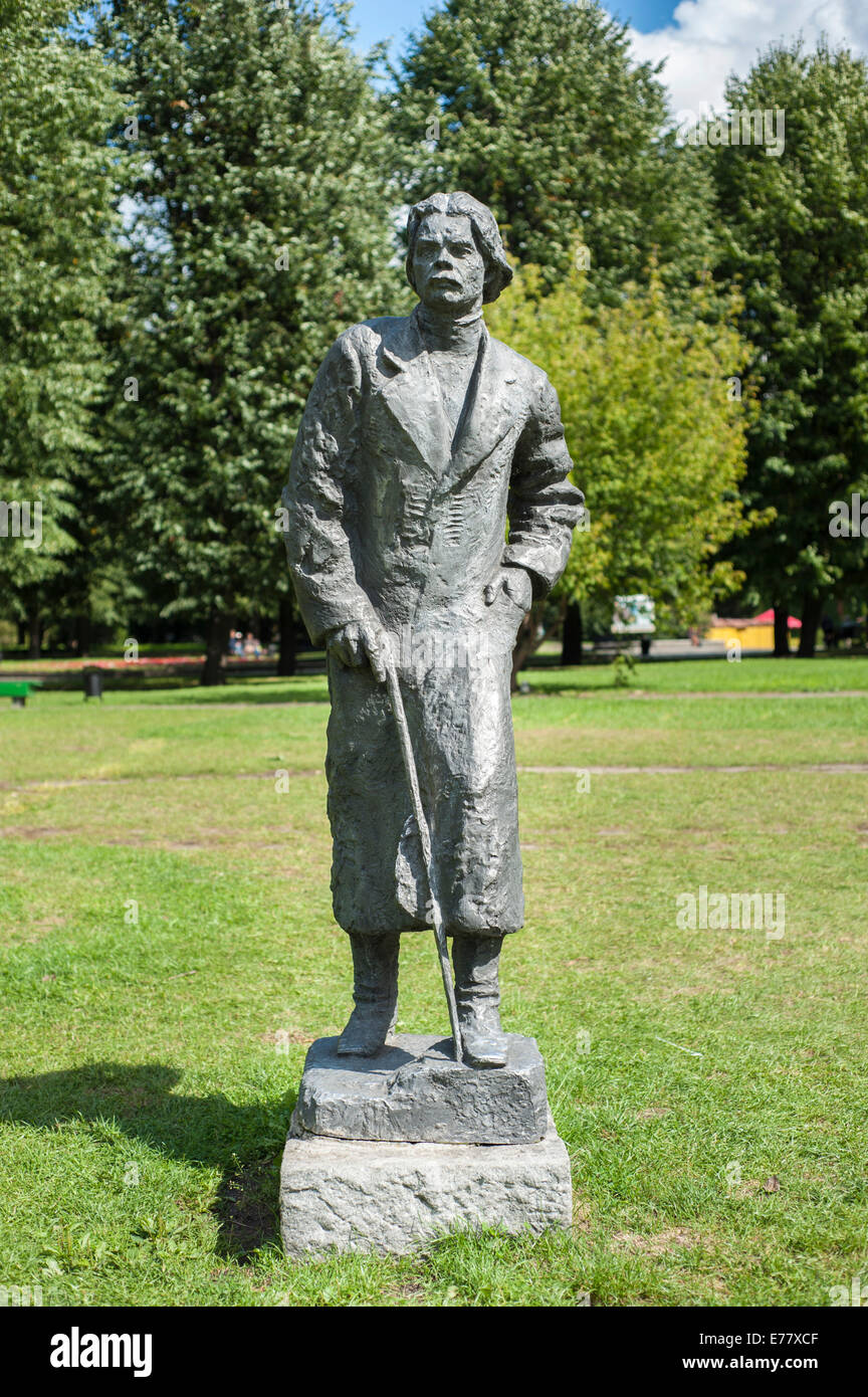 Skulptur "Maxim Gorky", des Künstlers V. Fedorin, 1985, im Skulpturenpark, Kneiphof-Insel, Moskovskij Rajon, Kaliningrad Stockfoto