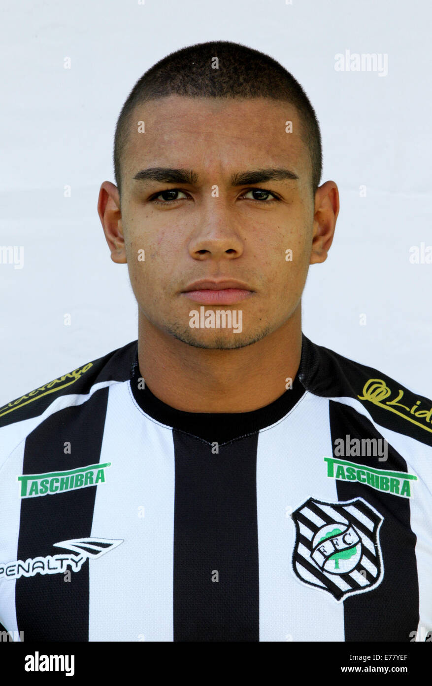 Brasilianische Fußball-Liga Serie A / (Figueirense Futebol Clube) - Dener Goncalves Pinheiro Stockfoto