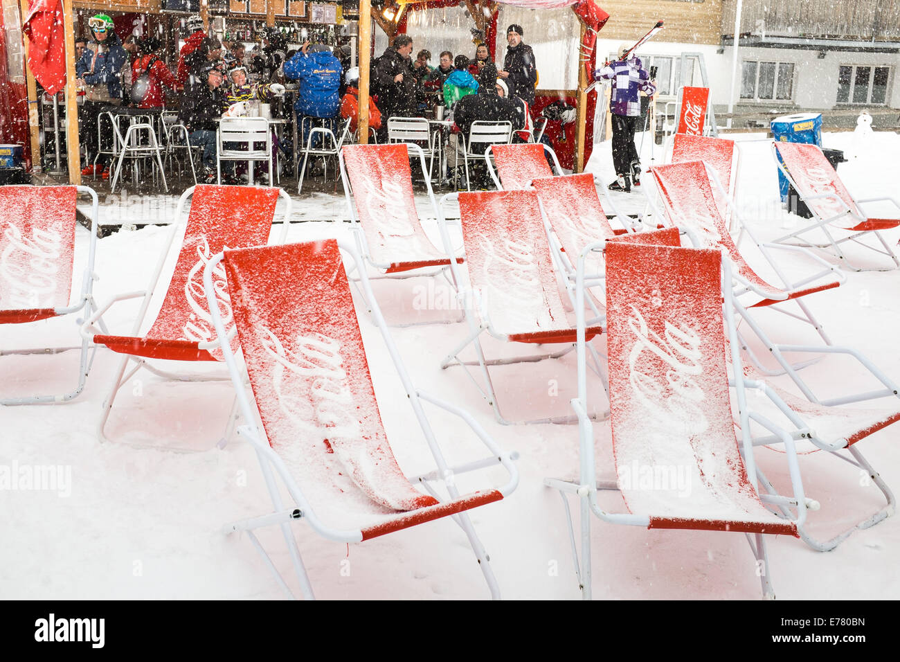 Solarium bedeckt in Schnee, Wengen, Schweiz Stockfoto