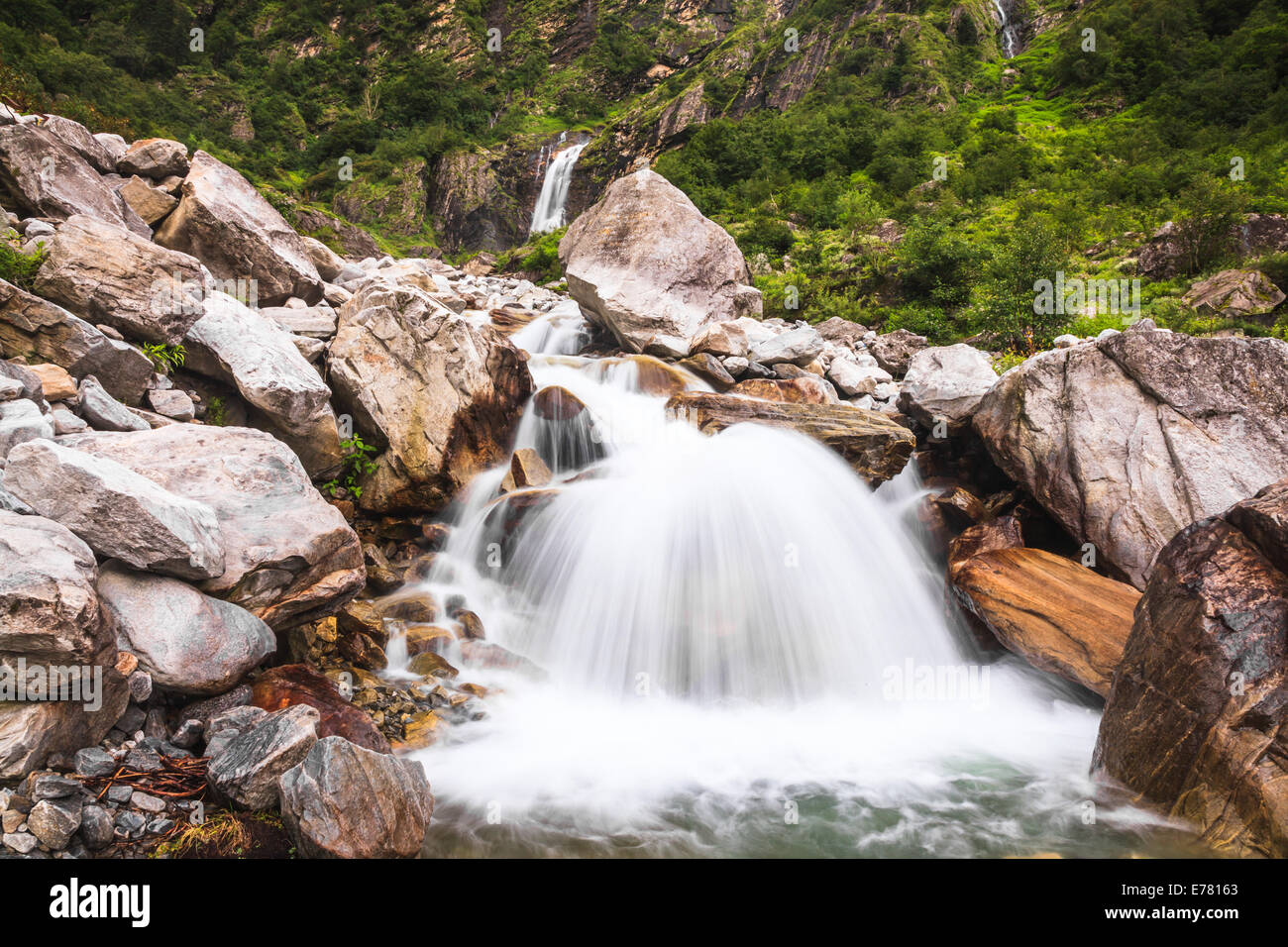 Wasserfälle bei Shangria in Indien Stockfoto