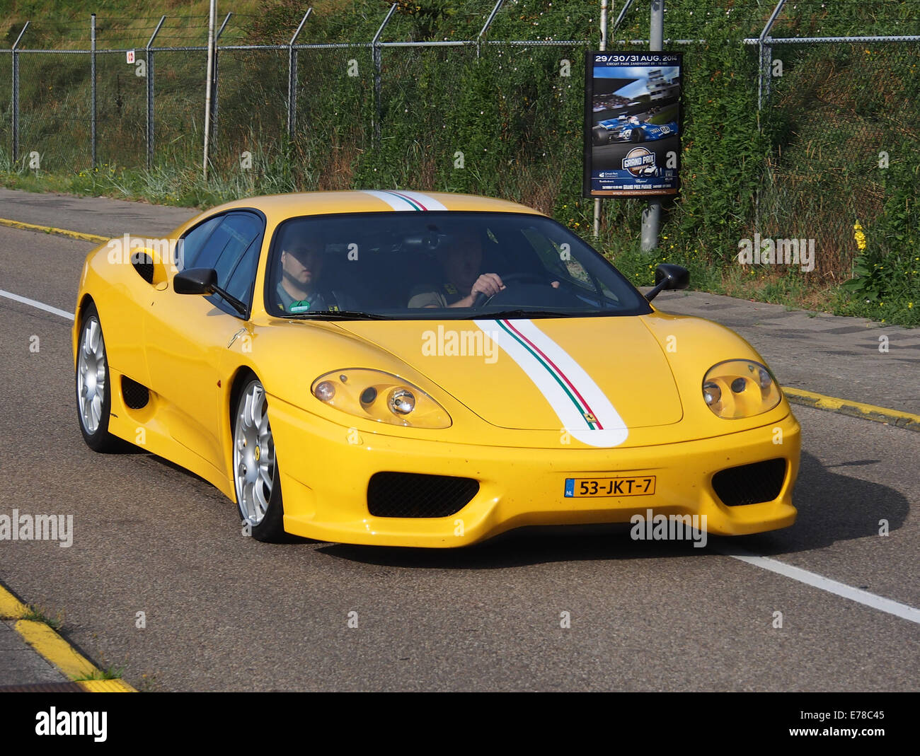 2004 Ferrari Challenge, 53-JKT-7-Lizenz Stockfoto