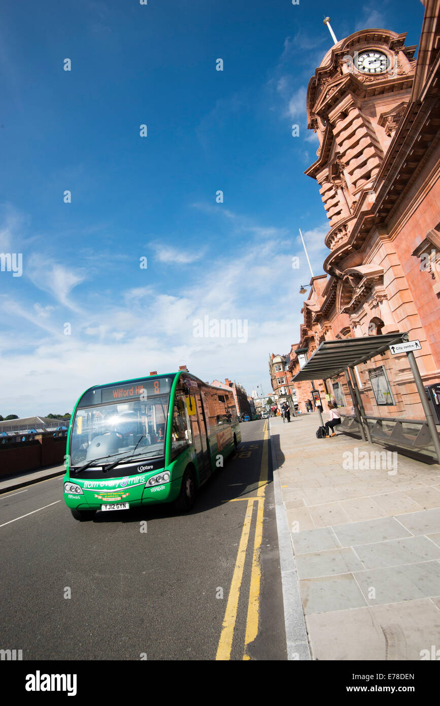 Die neu renovierte Nottingham City Bahnhof, Nottinghamshire, England UK Stockfoto