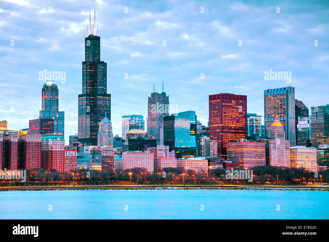 Chicago downtown Stadtbild bei Sonnenuntergang Stockfoto