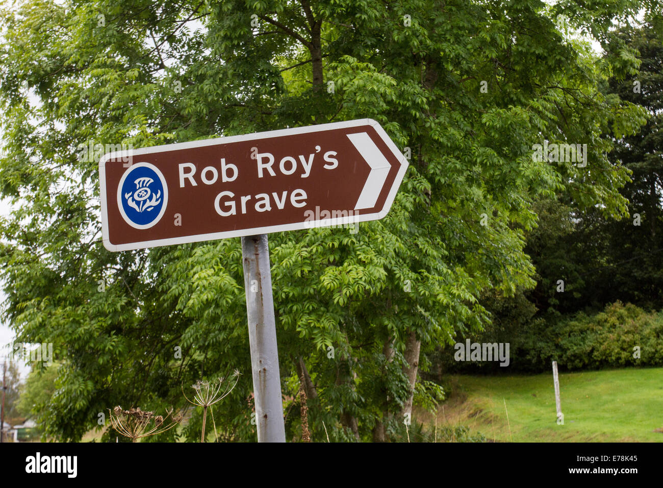 Rob Roys Grab in der Ortschaft Balquhidder oben Loch Voil im Loch Lomond und die Trossachs National Park Nr. Glasgow Schottland Stockfoto