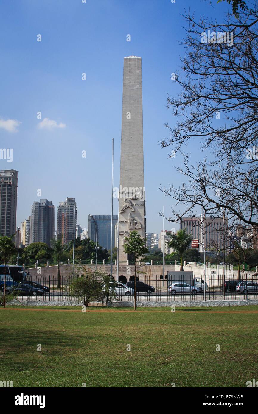Obelisk von Sao Paulo - Obelisk von Sao Paulo im Ibirapuera park Stockfoto