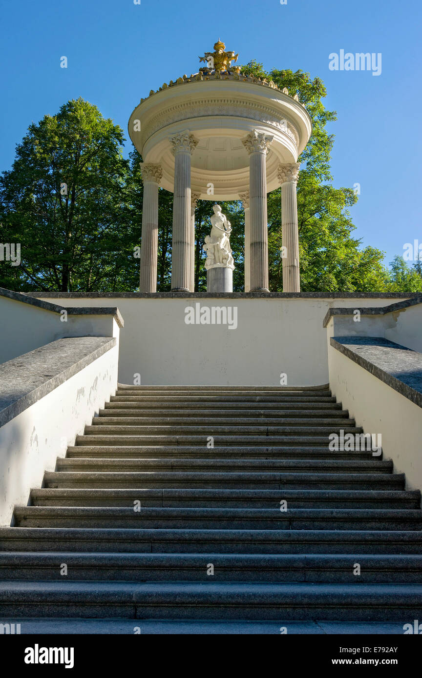 Statue der Venus im VenusTempel, Schloss Garten, Schloss Linderhof