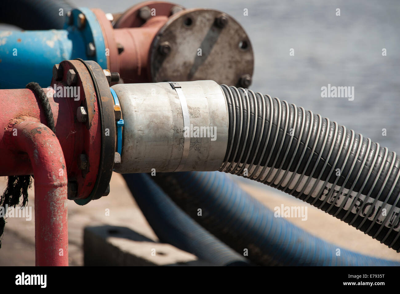 Rohr Flansch Dichtung Schlauch Kraftstoff brennbare Dichtung Stockfoto