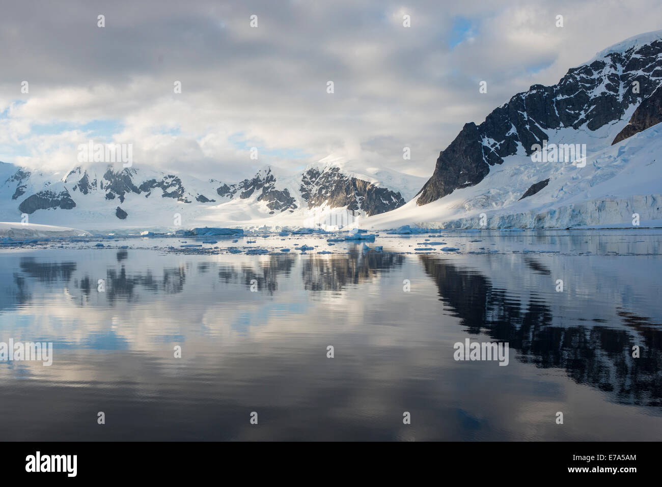 Lemaire-Kanal, antarktische Halbinsel Stockfoto