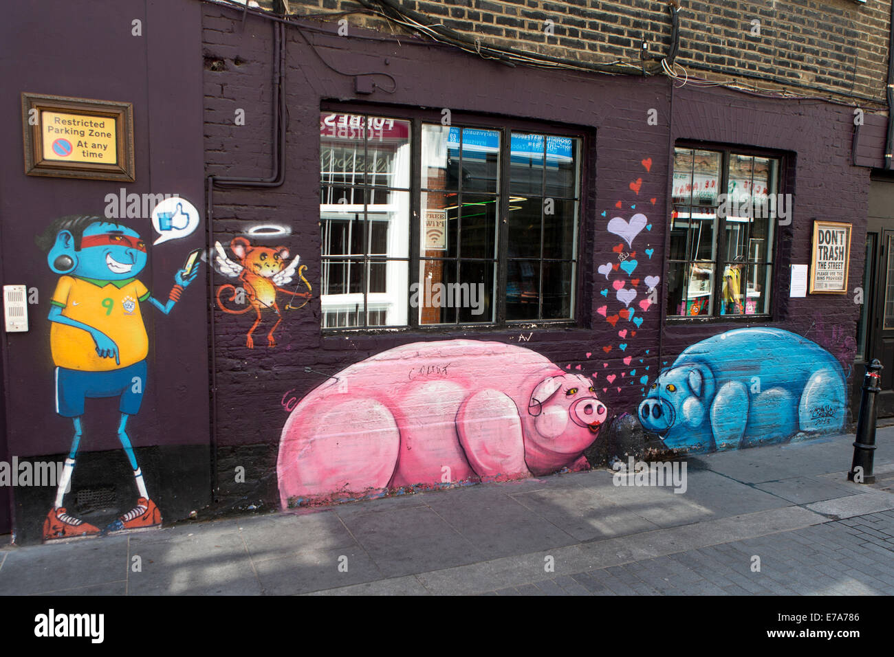 Streetart von brasilianischen Künstler Cranio, Rivington Street, Shoreditch, London, England, UK. Stockfoto