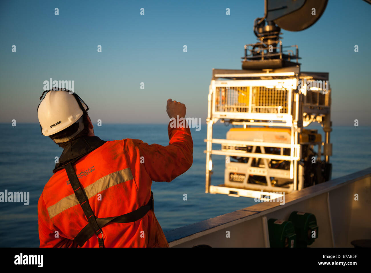 Ein aus der Ferne betrieben Fahrzeug (ROV) Offshore-Arbeiten Stockfoto