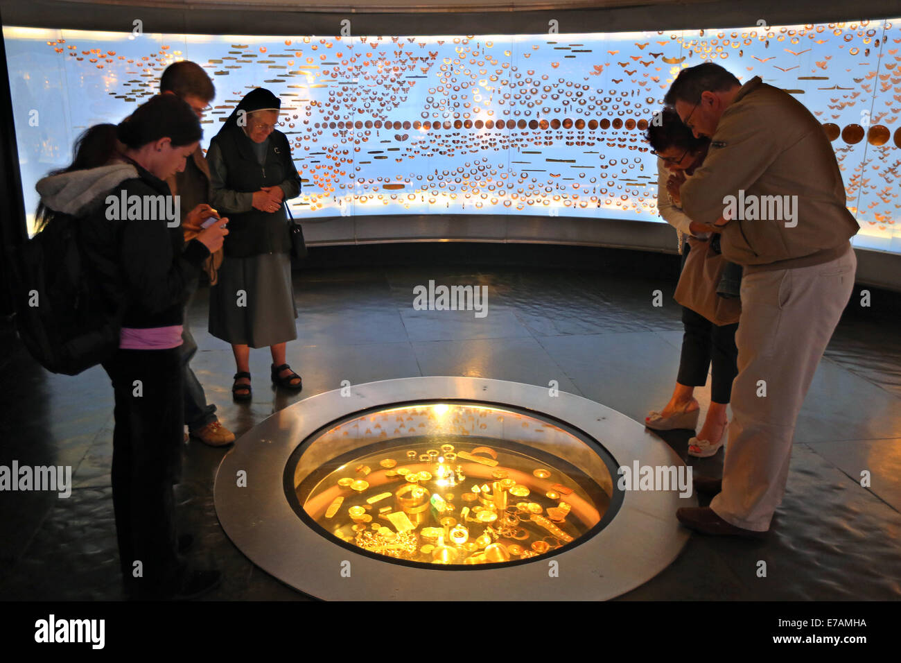 Pre-kolumbianische gold arbeiten auf dem Display in das Museo del Oro, Goldmuseum, Bogota, Kolumbien Stockfoto