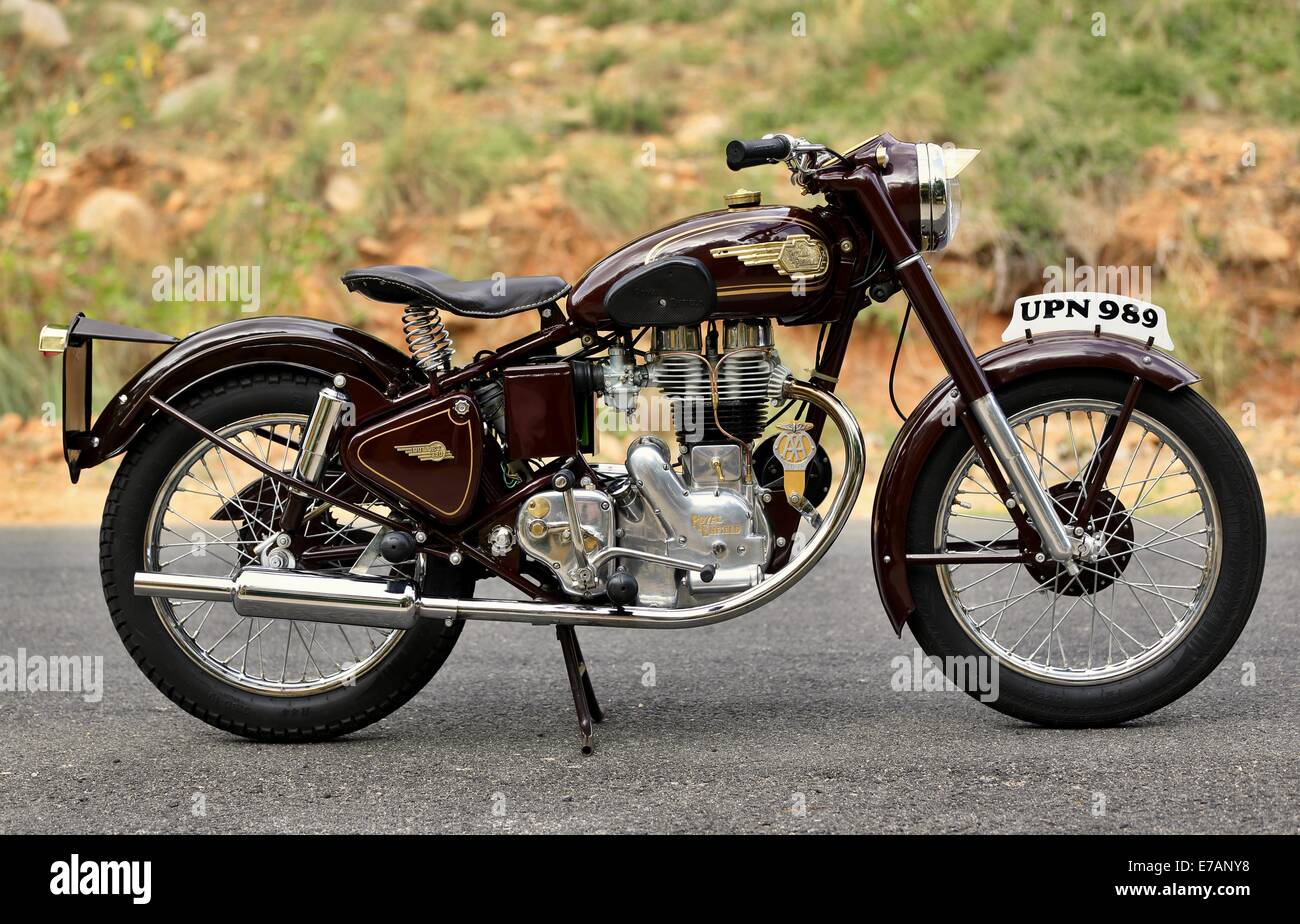 Royal Enfield Bullet 350 cc G2 1954 in England in Indien gemacht Stockfoto