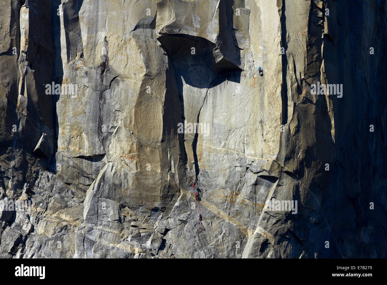 Kletterer, die Skalierung El Capitan, Yosemite-Nationalpark, Kalifornien, USA Stockfoto