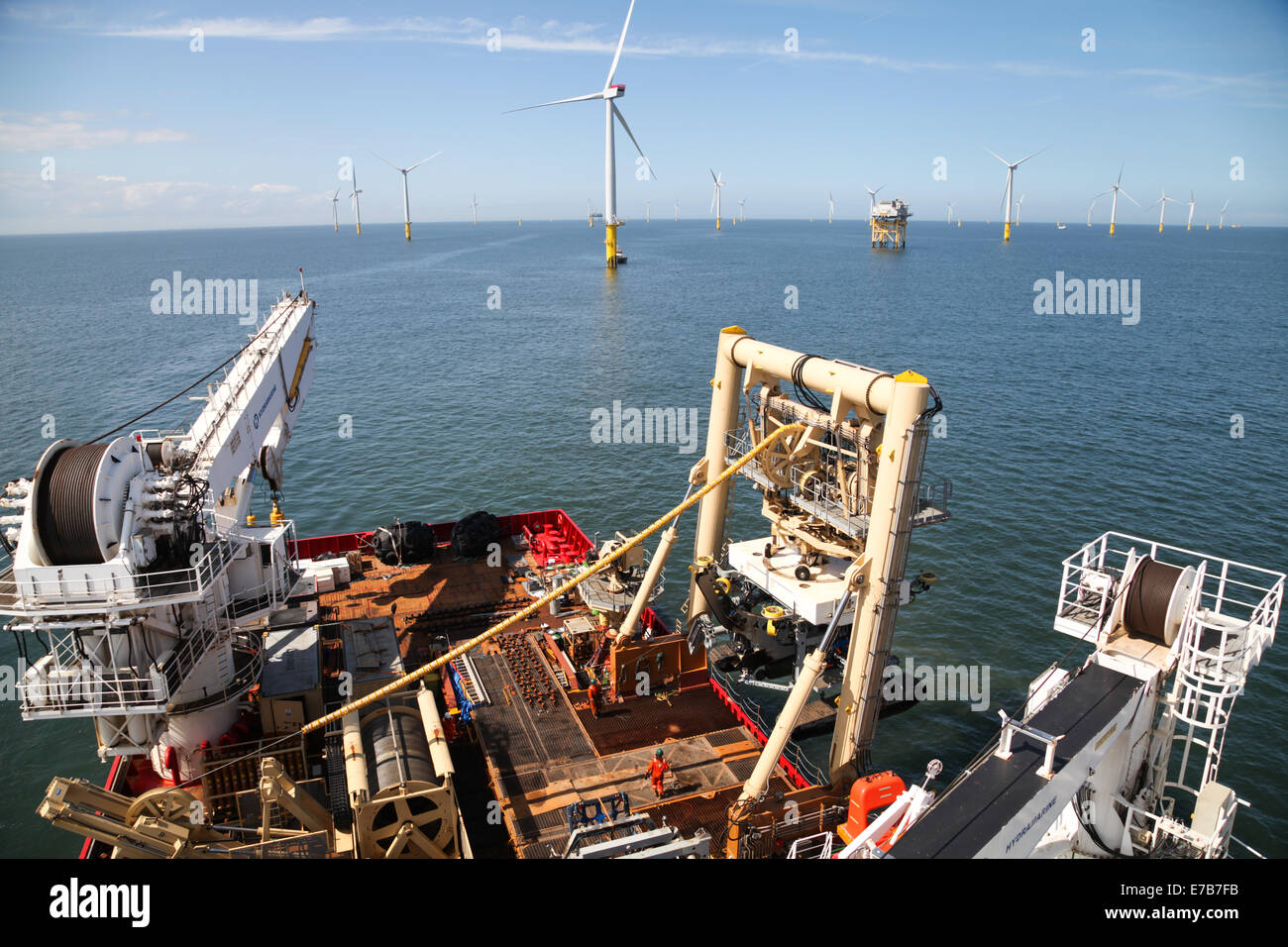 Das Achterdeck des ROV/Kabel Grabenaushub Schiffes, Fugro Saltire, arbeiten am Offshore-Windpark Gwynt y Mor Stockfoto