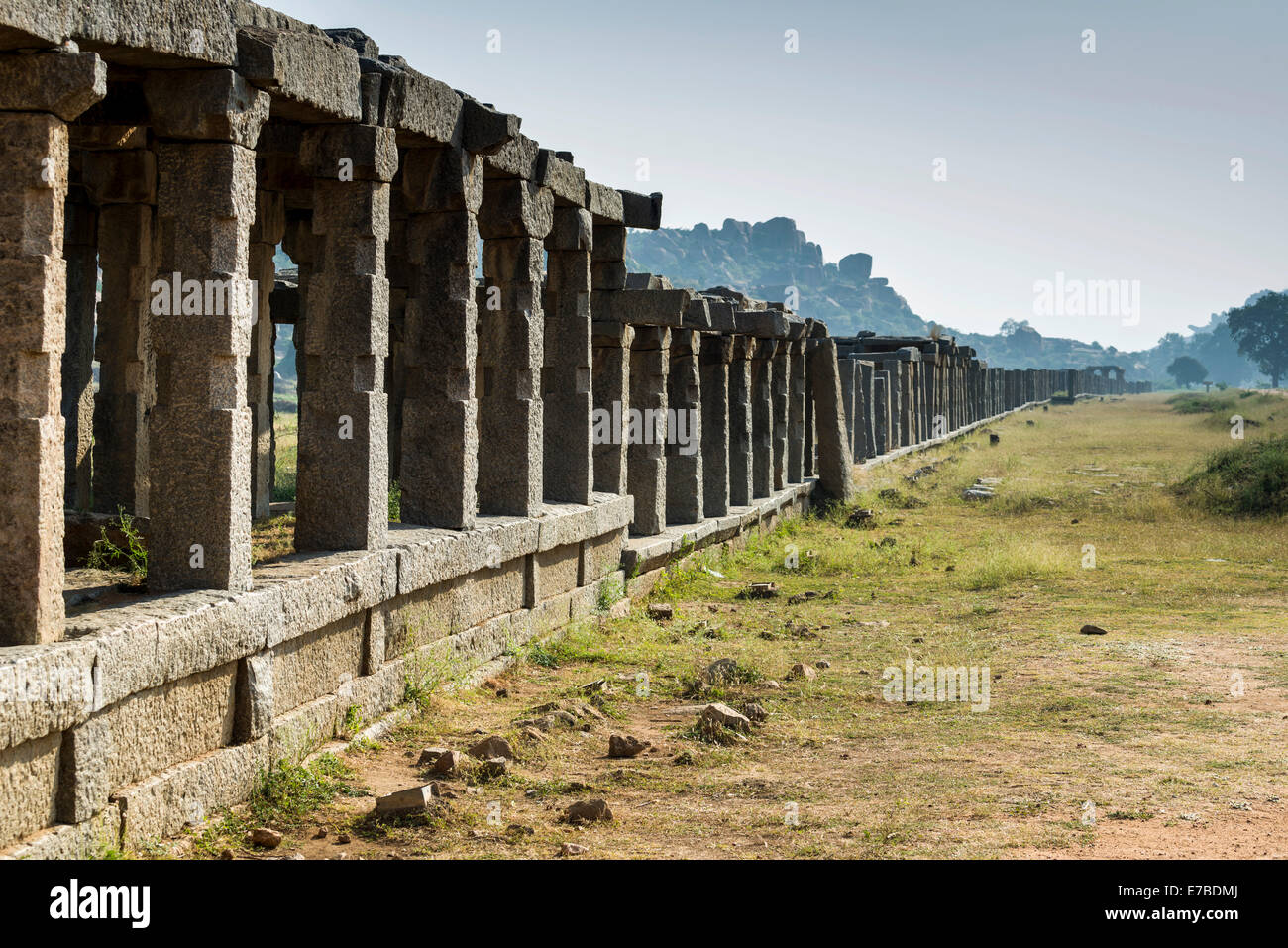 Vittala Tempel ruiniert Stadt Vijayanagara, UNESCO-Weltkulturerbe, Hampi, Karnataka, Indien Stockfoto