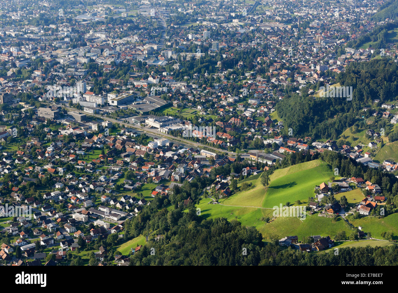 Die Stadt Dornbirn, gesehen vom Karren Berg, Vorarlberg, Österreich Stockfoto