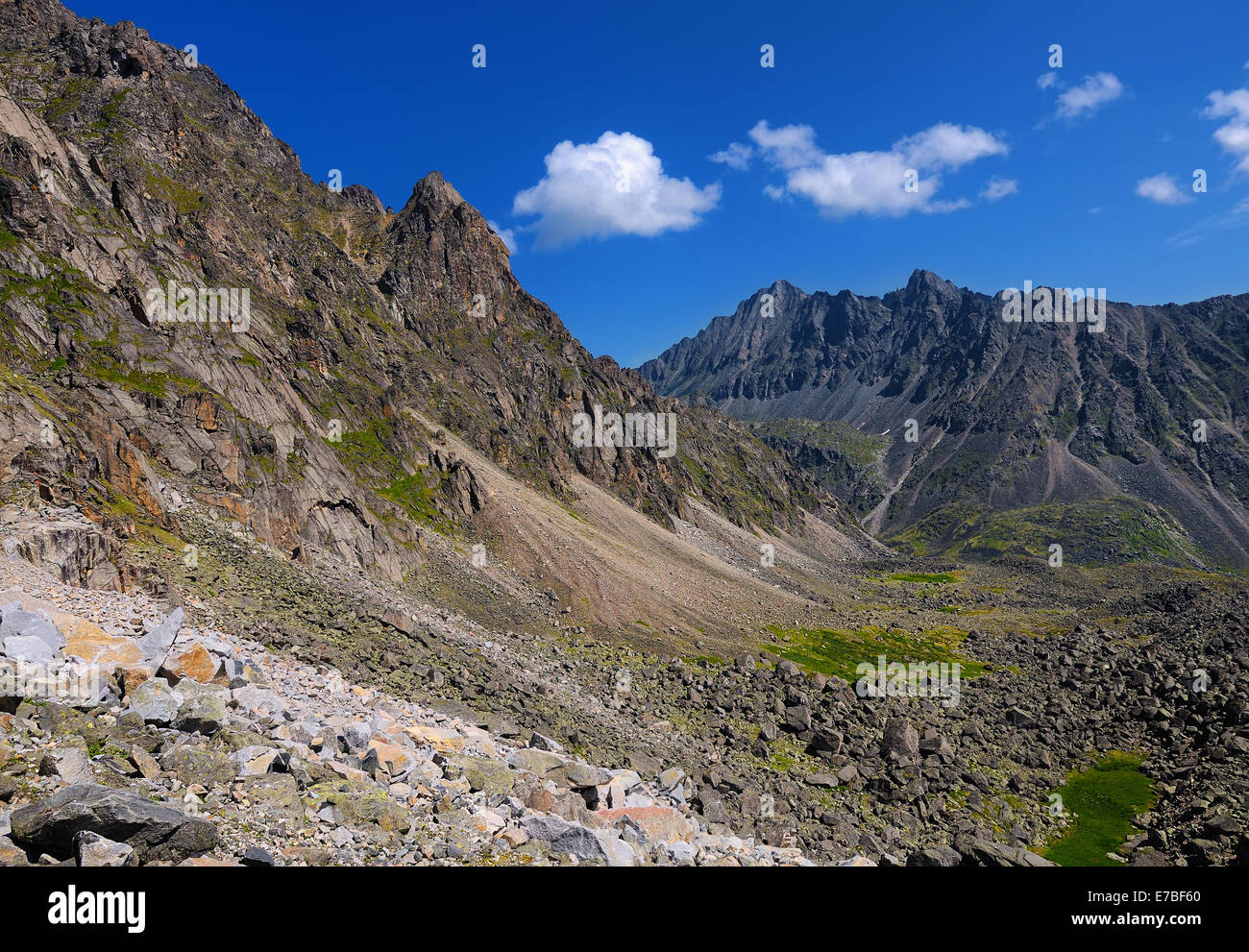 Stone Mountain Moräne. Sajan-Gebirge. Republik Burjatien Stockfoto