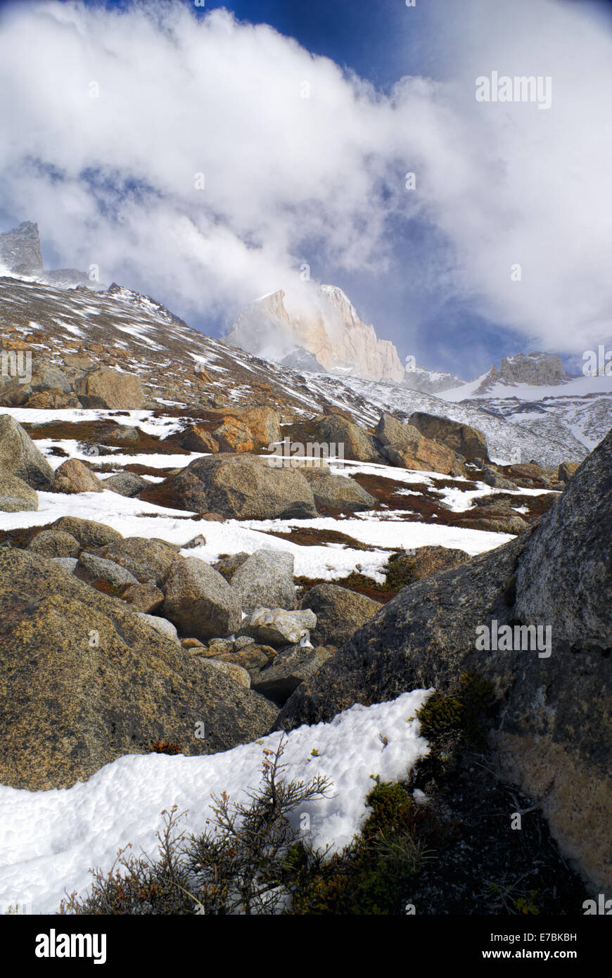 Malerische Aussicht auf die Berge im Los Glaciares Nationalpark in Argentinien Stockfoto