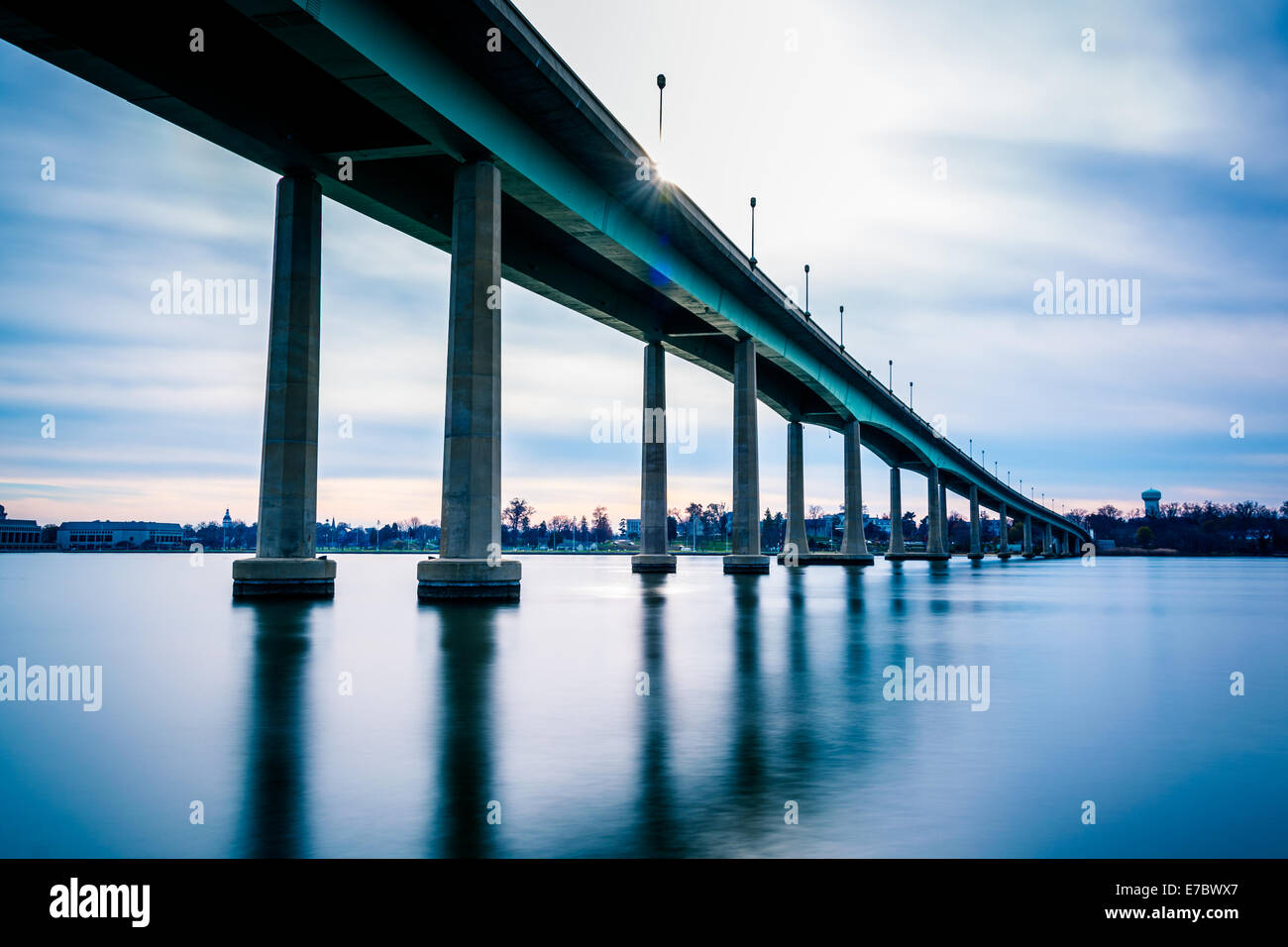 Naval Academy-Brücke über den Severn River in Annapolis, Maryland. Stockfoto