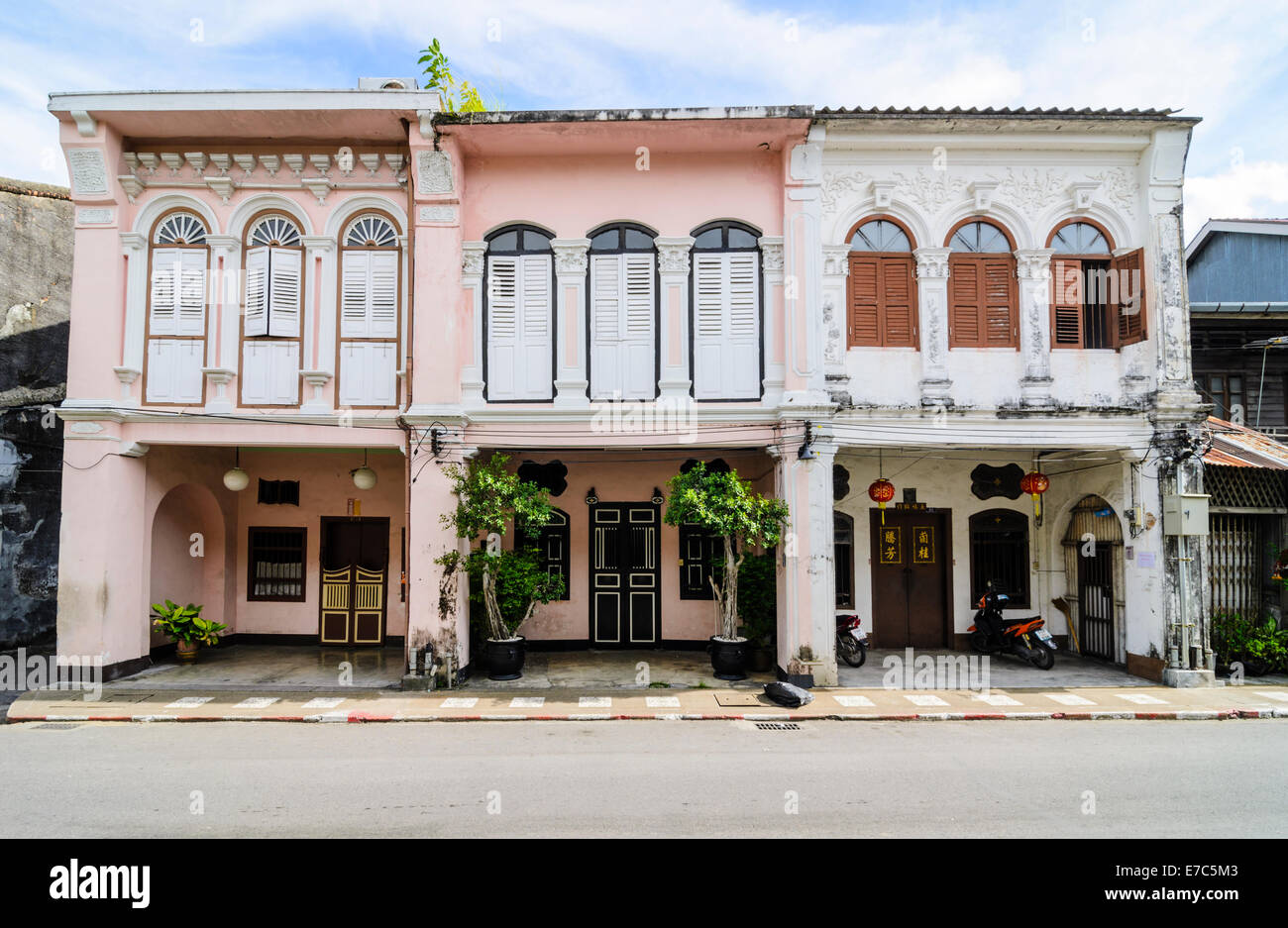 Chinesisch-portugiesischen Shop-Häuser in der Altstadt von Phuket, Insel Phuket, Thailand Stockfoto