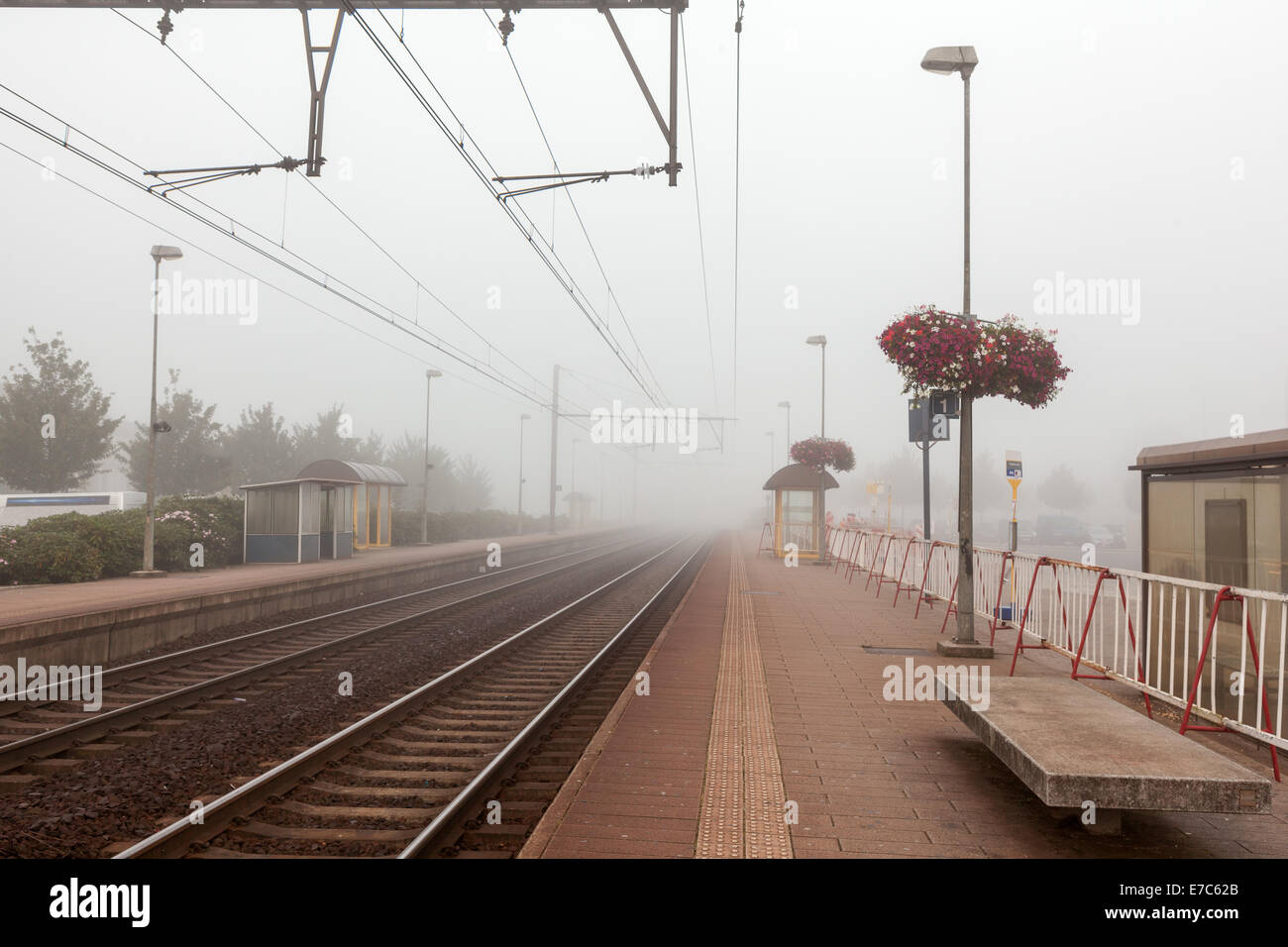 eine Eisenbahn mit einem Fluchtpunkt in der Ferne Stockfoto