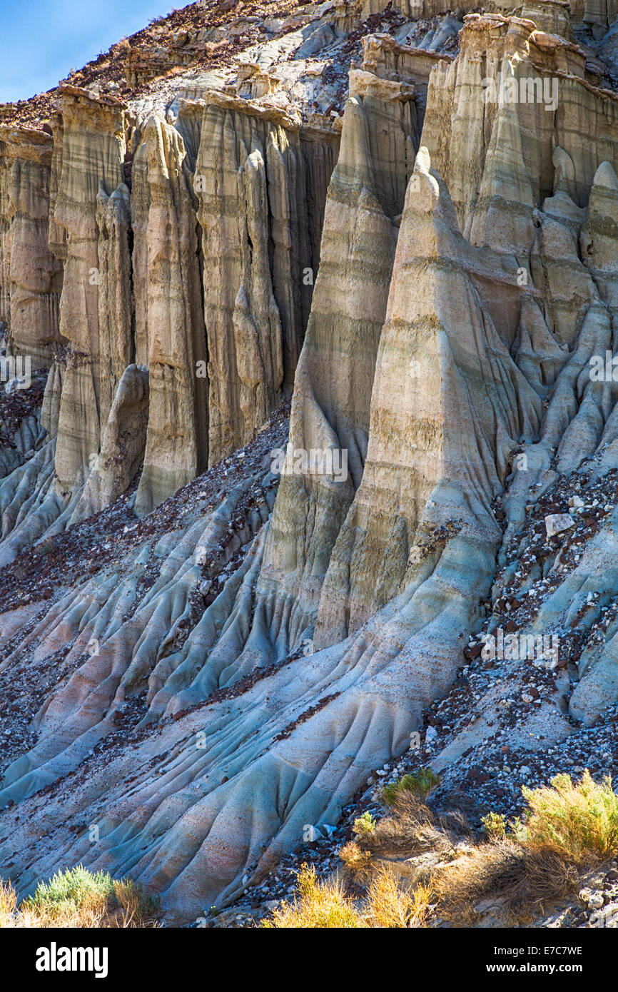 Red Rock Canyon State Park verfügt über malerische Wüste Felsen, Kuppen und spektakuläre Felsformationen. Der Park befindet sich in der Stockfoto