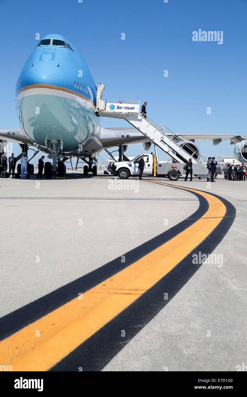 US Präsident Barack Obama steigt Air Force One am Los Angeles International Airport 23. Juli 2014 in Los Angeles, Kalifornien. Stockfoto