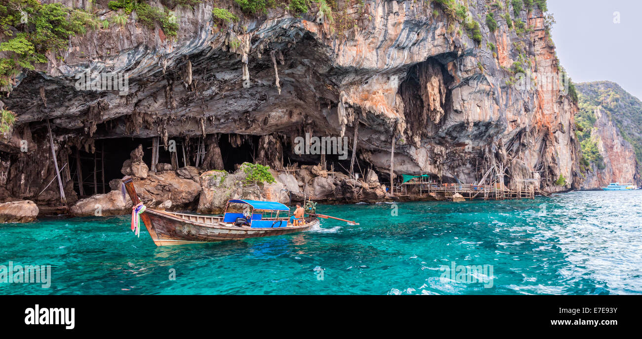 Viking-Höhle auf PhiPhi Leh Insel in der Nähe von Mai Beach, Thailand Stockfoto