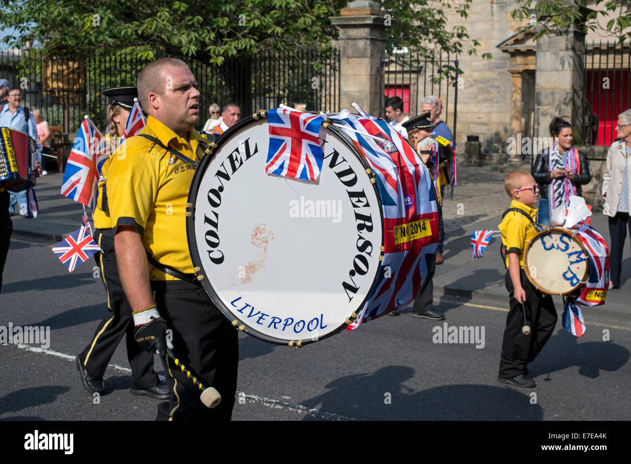 Loyalist Band nimmt Teil an einer pro-Union-Rallye in Edinburgh während des Laufs des Referendums über die schottische Unabhängigkeit. Stockfoto