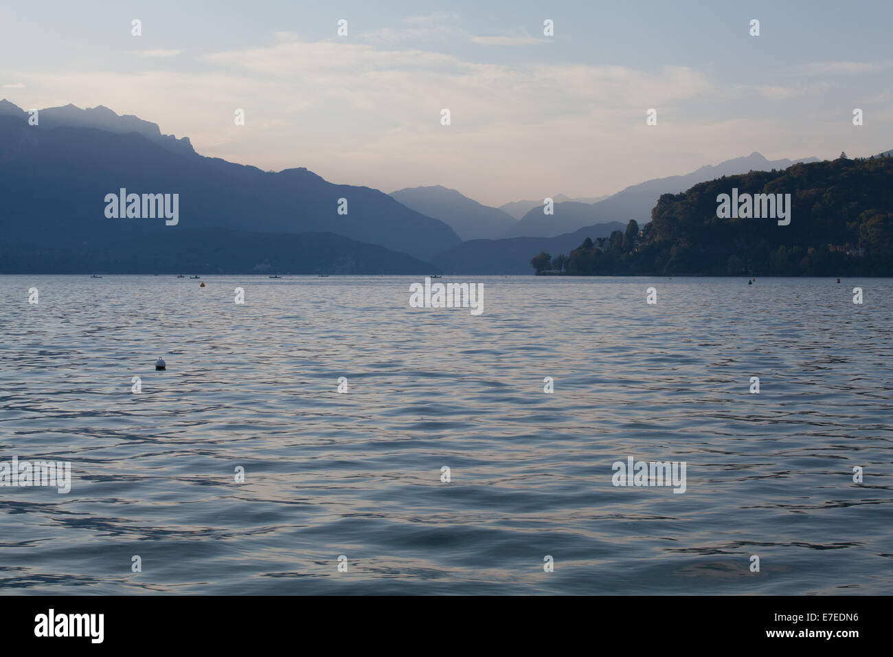 Lac d ' Annecy, Stadt Annecy, Frankreich. Stockfoto